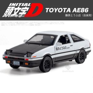 Литая под давлением модель автомобиля 1/32 Initial D AE86 Модели автомобилей из сплава Игрушки Литье под давлением из металла Initial D Изысканное качество изготовления Автомобиль с откатным механизмом Игрушки Подарки для мальчиков 231101