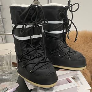 Nylon Boots Ankle Ski Snow Boots Slip-On Chunky Bootie Round toe women's luxury designer Fashion Lace up shoes factory footwear Size 35-41 with box