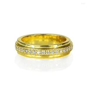 ウェディングリングHuitan Eternity Band Women Gold Color Luxury Paved One Lone CZ Stone Proposal Engagement Fashion Jewelry