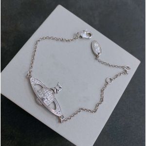 Designer charm armband brev vivian chokers lyxiga kvinnor mode smycken metall pärlarmband cjeweler westwood hjhk321852