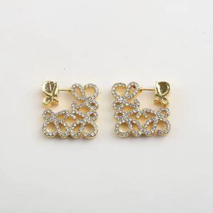 Designer Earrings loews Luxury jewelry Geometric stud earrings Hollow earrings lowe sity Earring Medieval earrings Christmas gift Diamond-filled earrings