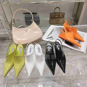 Dress Shoes Designer Gaoban 2023 New Spring/Summer Triangle Style Sexy Pointy Thin Heel High Wedge Sandals Single Shoe Girl 8S7O