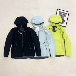 Herrenjacke ARC Designerjacken bestickter Kapuzenmantel Outdoor Bergsteigen wasserdicht winddicht Herren- und Damenjacken Kapuzenmantel für Paare