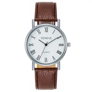 Armbandsur 2023 Luxury Watch Men mode casual faux läderbälte klockor flerfärgade manliga kvartsklocka klänning homme