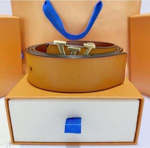 2023High Quality Belt Women äkta läder Gyllene silverbrons Buckle Designer Cowhide Belts Men lyx 20 färger bär AAA129294706