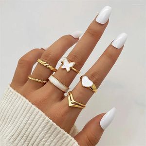 Обручальные кольца, модный тренд 2023, комплект с белым сердцем Love для женщин и девочек, корейские ювелирные изделия с бабочкой золотого цвета