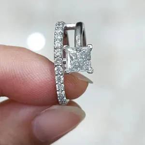 Wedding Rings Huitan Special-interested Princess Square CZ For Women High-quality Silver Plated Engagement Marriage Jewelry