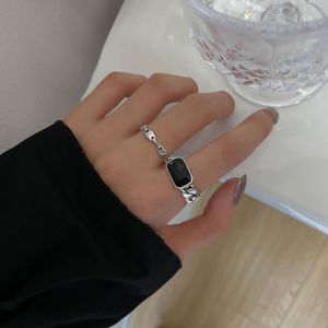 Korean Vintage Open Rings for Women Square Black Crystal Chain Ring Retro Adjustable Index Finger Jewelry Wholesale YMR068