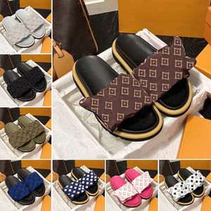 2023 Designer Pantofole Scivoli Piscina Cuscino Ciabatte Sandali da donna di lusso Tramonto Piatto Comfort Ciabatte Pantofole imbottite con cinturino frontale Scuff alla moda facili da indossare