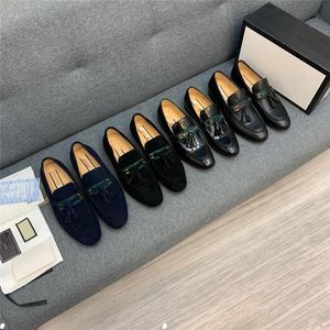 Q1 Italienische Modedesigner Herren Casual Handmade echte Lederschuhe Slip-on Business Luxus Anzug Herren Schuh Zapatos Mujer Geschenke Herren 11