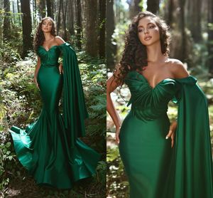 Robe de soirée sirène élégante turquoise grande taille pour femme, en satin drapé, pour anniversaire, bal de promo, concours de beauté, robe formelle pour occasions spéciales.