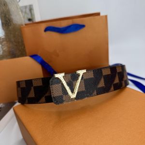 Modedesigner-Gürtel klassische Herrengürtel Goldschnalle echtes Leder Gürtelbreite 40 mm kausaler Männer-Frauen-Bund mit Box Cinturones 16Optionen