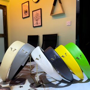 مصمم أزياء عصابات الشعر فرقة الشعر نساء رسالة العلامة التجارية Faux Leather Leather Teachbled Sports Sports Headraps Hairs Accessory