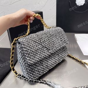 Högkvalitativ 19 påsar diamantgitter designer axelväskor lyxiga handväskor metallkedja pursar designer kvinna handväska vinter crossbody väska