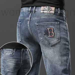 Herrenjeans Designer Luxus Herbst und Winter Neue leichte Luxus Koreanische Ausgabe Dicke elastische Füße Slim Fit Mode Rauchgrau B Home EYTY