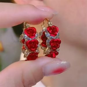 Stud Fashion Trend Unique Design Elegant Delicate Zircon Rose Flower Circle Earrings For Women Jewelry Wedding Party Premium Presents 231101