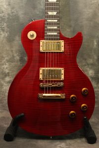 Hot sell good quality Electric guitar 2007 STUDIO PREMIUM PLUS AAA FLAME TOP RED Musical Instruments