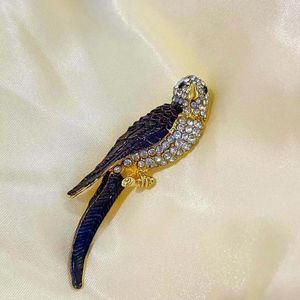 Brooches Vintage Thrush For Women Niche Elegant Rhinestones Dripping Oil Bird Pins Creative Corsage Accessories Gift