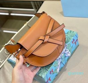 Designersaddle bag em relevo seixo bezerrotie saco destacável ombro único ombro crossbody saco de alta qualidade