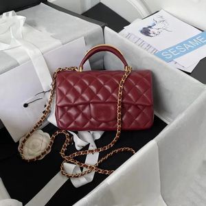 10a yeni en kaliteli bayanlar crossbody çanta tasarımcısı lüks 22b metal tutamak mini çanta klasik moda koyun derisi markası 20cm flip çanta orijinal hediye kutusu as2431