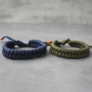 Charm Bilezikler Açık Hava Ayarlanabilir Bilezik Kampı Hayatta Kalma Paracord Sports Paraşüt Kablosu Unisex Dekoratif Takı