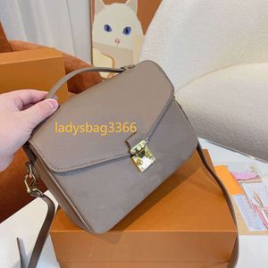 Luxury Designer bag Embossing flower pochette Women Handbag Messenger Bags Genuine Leather METIS Elegant Womens Crossbody Bag