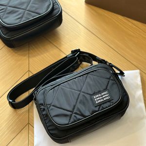 Neue Ankunft Männer Klassische Designer Taille Tasche Bauchtasche Nylon Leinwand Fanny Pack Kamera Postboten Tasche Herren Frauen Burrbery Mark Gürtel taschen Crossbody Bum Münze Geldbörse Brieftaschen