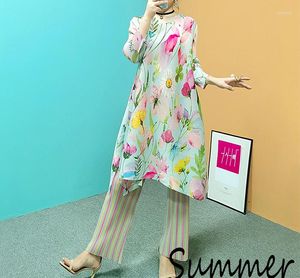 Women's Two Piece Pants SELLING Miyake Fashion Fold Three Quarter V-neck Print Dress Striped Straight Suit IN STOCK