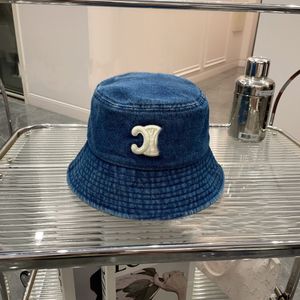 Cowboy-Designer-Eimerhüte, 100 % Baumwolle, blaue Mütze, breite Krempe, blaue Hüte, bestickte gestrickte, einfarbige Hüte für Männer und Frauen mit weißem Logo, Mütze für vier Jahreszeiten