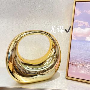 Golden Transparent Acrylic Goose Egg Half Moon Cloud Wrap Banquet Meeting Crescent Clip Box Wrap Handheld Straddle Bag 231102