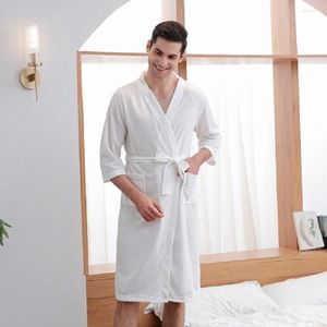 Upewnik męski unisex Bathle Waffle Knit Robe Peignoir for Men Bath Robes Bride Nightgown z paskiem Eignoir Bain Femme