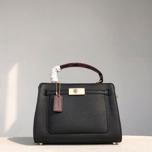 Modedesigner kvinnor lane mini mini liten handväska med supersöt form feminin elegans och intelligens axelväska kvinnor lyxhandväska