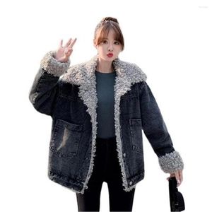 Women's Jackets 2023 WinterWomen Fashion Sequiends Large Size Female Denim Coats Lambswool Collar Long Sleeve Lady Jeans