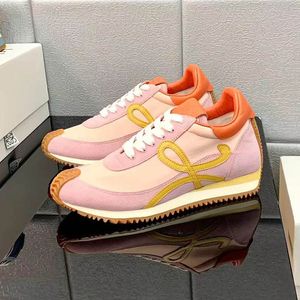 Akış Sneaker Sıradan Ayakkabı Lüks Tasarımcı Erkekler Kadın Dinlenf Klasikleri Koşu Ayakkabı Buzağı Süet Naylon Spor Sneaker Giyim Dayanıklı Sole Dışarıda Egzersiz Ayakkabıları 04