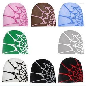 Berets Cobweb Knit Cap Männer Frauen Absatz Qualität Beanie Y2K Warm Fashion Hundred Take Ins Net Red Design Sense Niche Cold