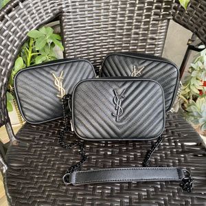 디자이너 가방 Lou Camera Bag in Quilted Leather Luxury 핸드백 조절 가능한 가죽 스트랩 숄더 가방 크로스 바이드 바스 여성 저장