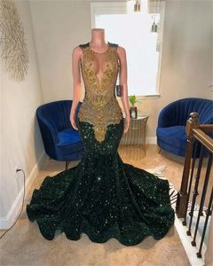 Mörkgrön paljett Golden Crystal Prom -klänningar 2024 för svarta flickor Luxury Plus Size Sweep Train Mermiad Evening Party -klänningar