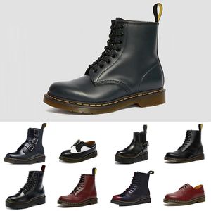 2023 Kvinnor Mens Snow Boots Winter Leather Fur Ankle Half Navy Blue Red Bordeaux Green Booties Triple Black White