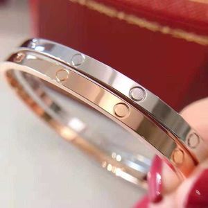 Miłość śruba bransoletka projektant bransoletki luksusowa biżuteria Kobiety Bangle Classic CA Titanium Steel Stal Goldplated Colors Goldsilverrose Never Fade nie wszystkie J5KA