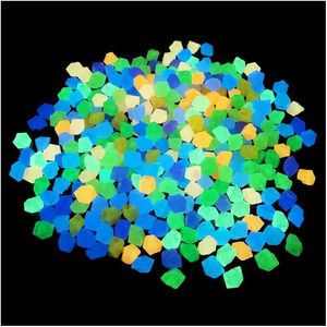 庭の装飾300pcs 14mm luminous Stonesは暗い小石の中で輝き、家の装飾屋外ヤードローンパスDheas