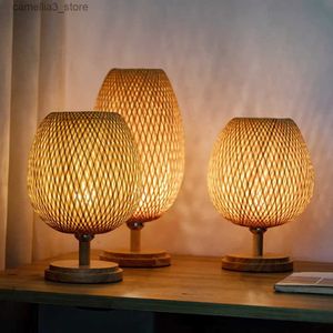 Schreibtischlampen Moderne handgestrickte Weberei Bambus Tischlampe Schlafzimmer Nachttischlampe Holz Rattan Lampenschirm Zimmer Home Decor Kunst Schreibtisch Licht Q231104