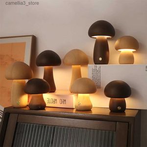 デスクランプLED Mushroom Night Light Touch Charging Desk Lamp木製テーブルランプベッドサイドの子供のかわいい睡眠灯Q231104