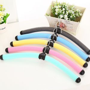 Hangers Racks 10 pieces of adjustable foam hangers suitable for children's bendable pants suit hangers color clothing stores household items 230403