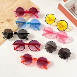 Детские солнцезащитные очки с волнистой круглой оправой для девочек, летние модные солнцезащитные очки, милые детские уличные солнцезащитные очки UV400