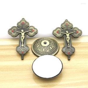 Pendant Necklaces Catholic Jesus Christ On The Stand Hanging Cross Ornaments Bronze Color Home Church Decoration Jewelry With BoxPendant