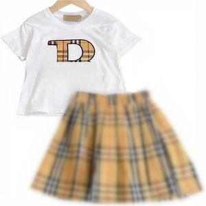 Sommerbekleidungssets, zweiteiliges Set für Herren und Damen, Bärenserie, Kinderkleidung, kurzärmelige T-Shirt-Shorts, reine Baumwolle mit Modeelementen, Größe 90 cm–160 cm, N03