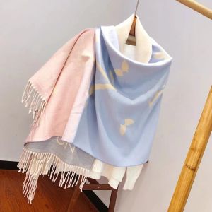 New Gradient Cashmere Scarf Winter Style Stylish Women Designer Scarf Letter Printed Scarves Soft Touch Warm Wraps With Tags Autumn Winter Long Shawls 2023