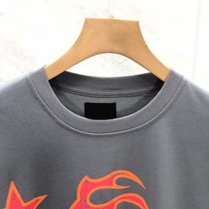 445 A115 Meichao High Street Flame Side Face Round Neck T-shirt Kort ärmstoppar Herrstrupar Män T-skjortor Designer Men w