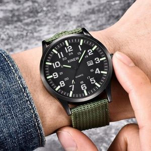 Relógios de pulso XI Brand Watch Sports Men Sports Watches Fashion Nylon Band Calendário Quartz Price Relloguios Masculinos