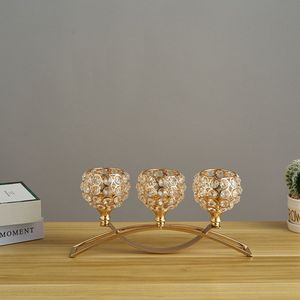 Ljushållare 3 Arms Candelabras Crystal Arch Bridge Goblet Bowl Tealight Sticks Romantic Prydament för Hem Wedding Decor 230403